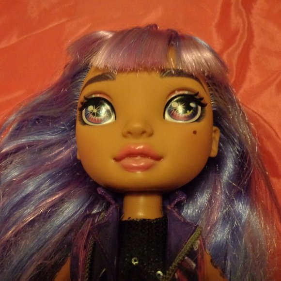 RAINBOW HIGH AMYTHEST RAE 15 INCH DOLL ALL IN LAVENDER